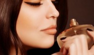 香水抹到哪里最好最能散发出香味 香水抹到什么位置最好最能散发出香味