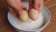 用鸡蛋可以做什么最简单的食物 用鸡蛋可以做什么好吃的食物
