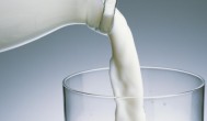 纯牛奶可以做什么食物简单的 纯牛奶可以做什么食物