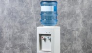 如何选购家用饮水机 选购家用饮水机的方法