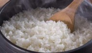 蒸米饭提前泡多长时间 蒸米饭提前泡多久