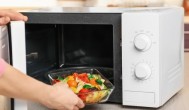 冰箱食物微波炉热多久 冰箱食物微波炉热多长时间