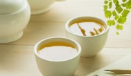 喝过茶叶后多久可以喝牛奶 喝过茶叶后多长时间能喝牛奶