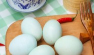 鸭蛋糯米饭怎么做 鸭蛋糯米饭的做法