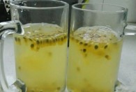 百香果柠檬水做法大全 3种百香果柠檬水做法分享