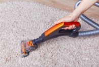 家庭清洗地毯的方法如下 家庭清洗地毯的方法有哪些