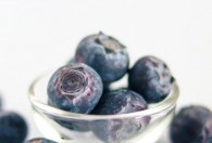 蓝莓可以做什么简单的食物 蓝莓可以做什么食物