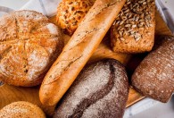 面包店做面包需要加哪些食材 做面包需要提前准备好哪些食材？