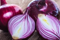 紫皮圆葱怎么做好吃 紫皮圆葱的做法