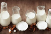 喝什么牛奶有助于睡眠