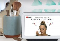 丝芙兰门店科技感再升级：携手Google推出声控交互试妆体验