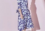 Kaleidom珂蕾朵姆女装2019夏季新款蓝色服饰穿搭
