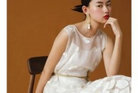 H·GENTEEL荷高女装2019夏季新款搭配流行趋势