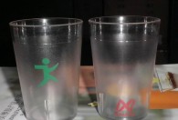 pc7塑料壶能装热水吗 pc7塑料壶可以装热水吗