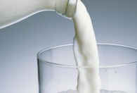 牛奶冻的制作方法 牛奶冻怎么做