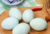 快速简便的腌咸鸭蛋方法你会不会 快速简便的腌咸鸭蛋方法是什么