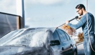 汽车雨刮器怎么清洗更干净 汽车雨刮器清洗的方法